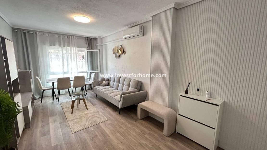 Verkoop - Appartement - Torrevieja - Estacion De Autobuses