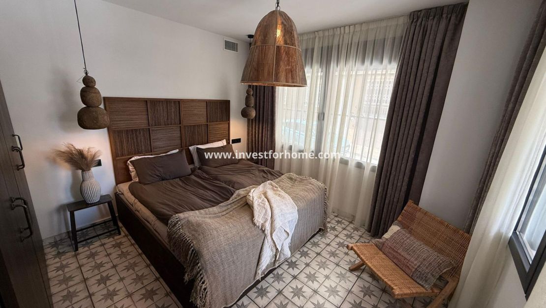 Verkoop - Appartement - Torrevieja - Estacion De Autobuses