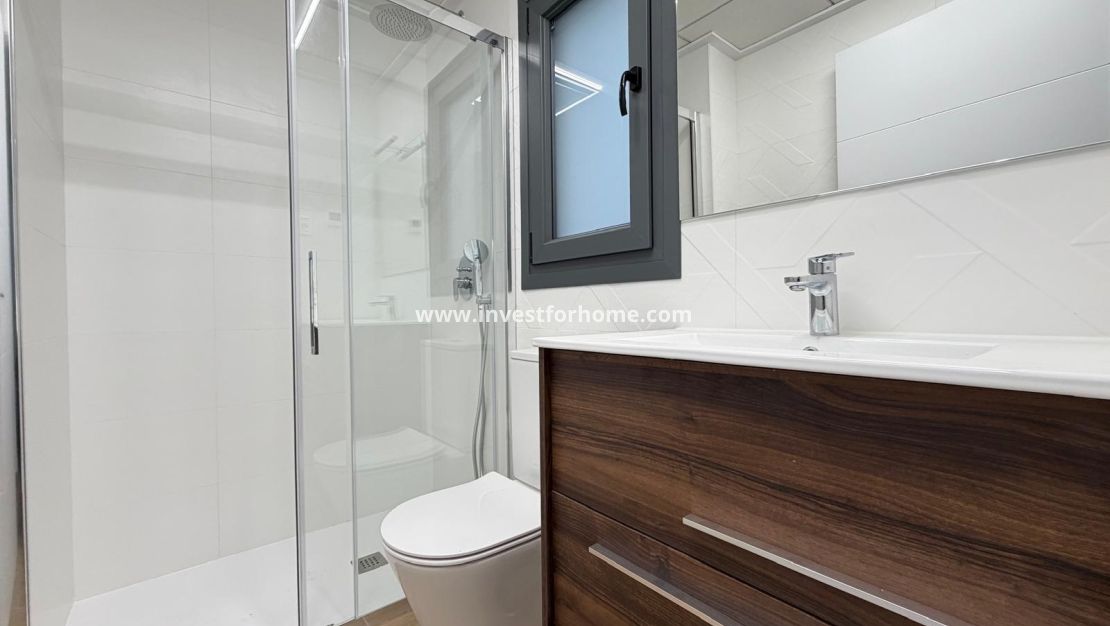 Verkoop - Appartement - Torrevieja - Estacion De Autobuses