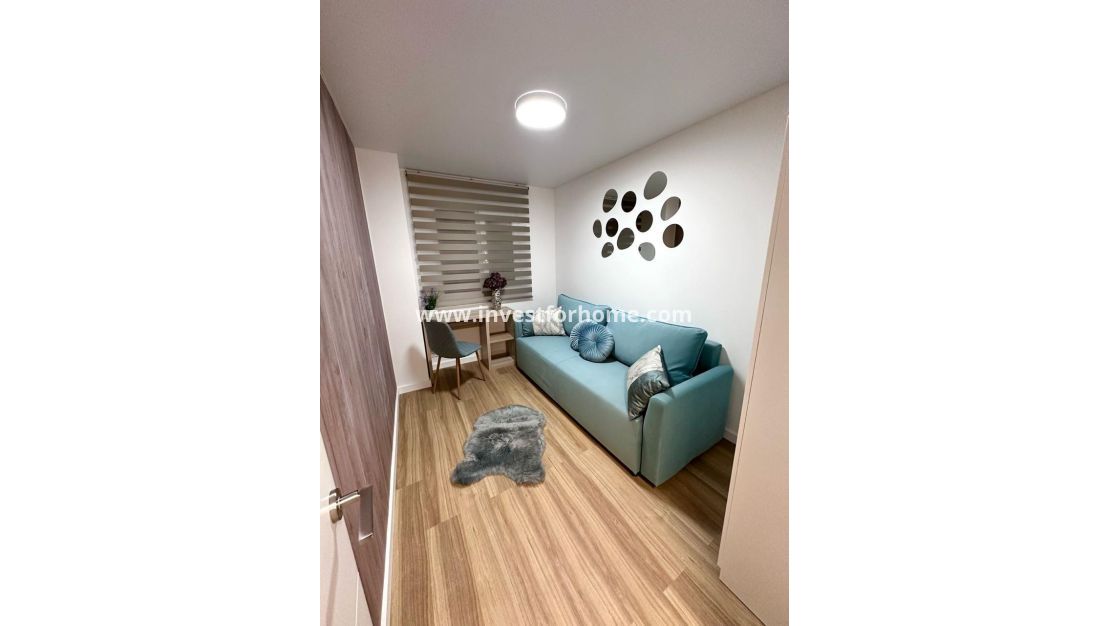 Verkoop - Appartement - Torrevieja - Estacion De Autobuses