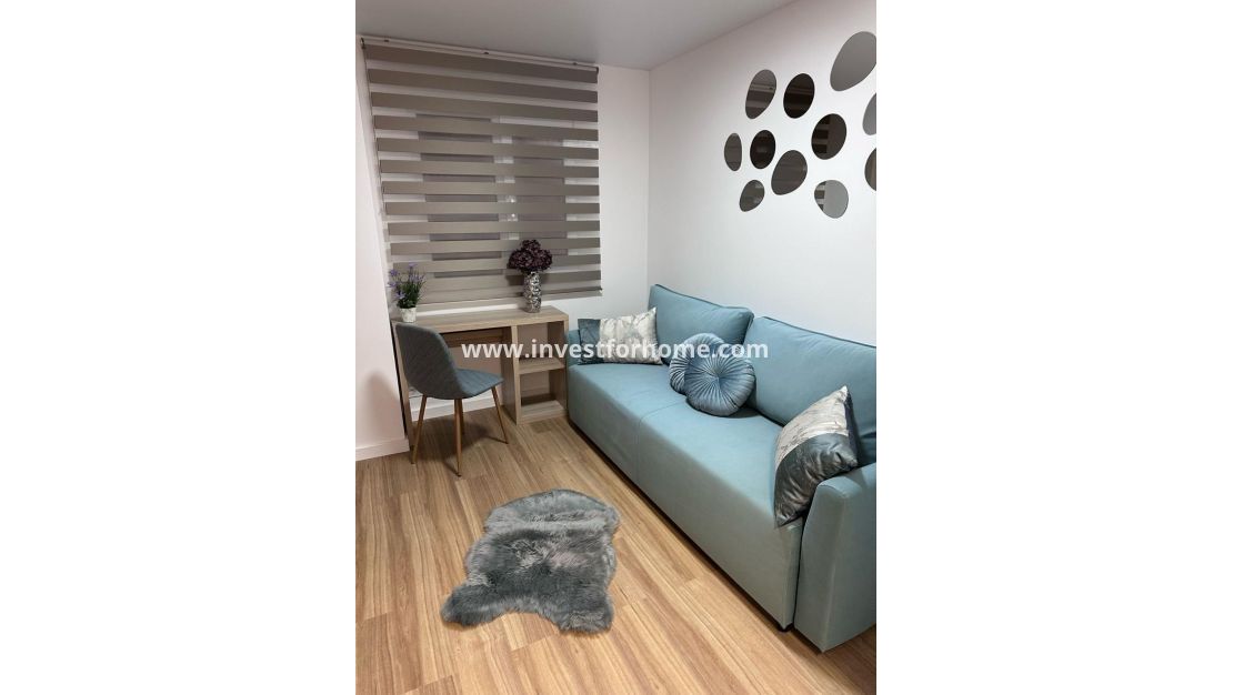 Verkoop - Appartement - Torrevieja - Estacion De Autobuses