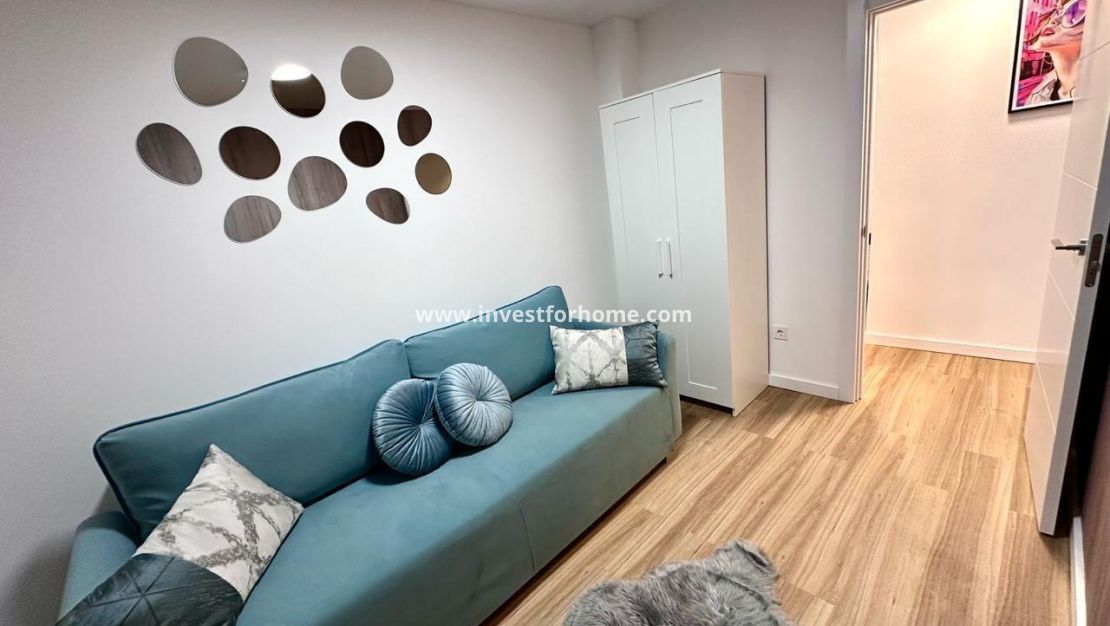 Verkoop - Appartement - Torrevieja - Estacion De Autobuses