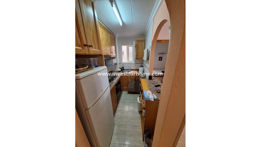 Verkoop - Appartement - Torrevieja - Estacion De Autobuses