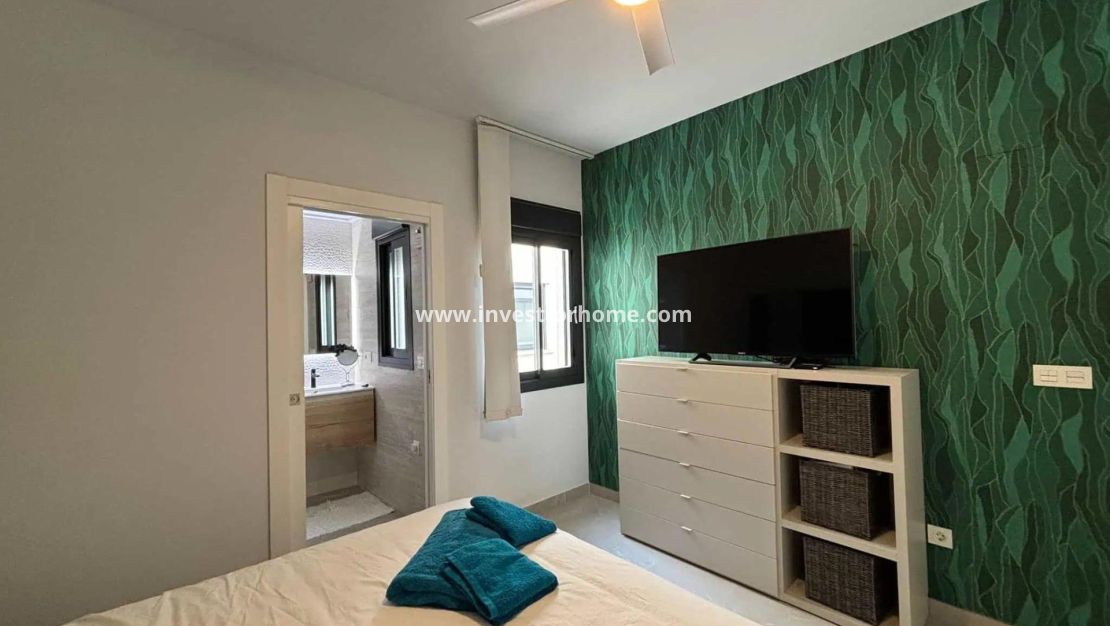 Verkoop - Appartement - Torrevieja - Las Piscinas Naturales