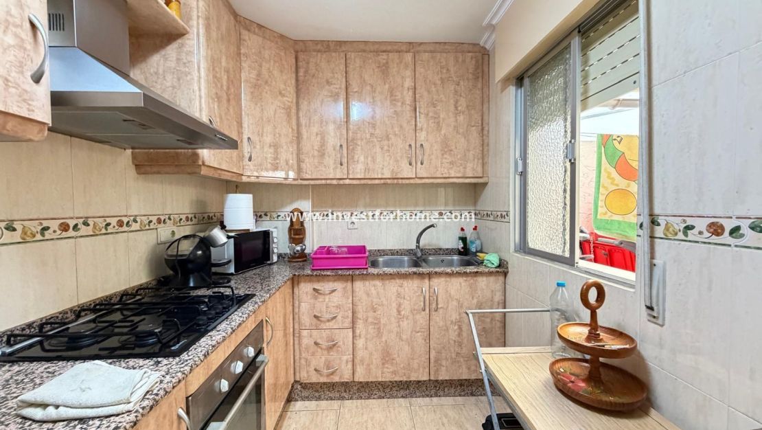 Verkoop - Appartement - Torrevieja - Las Piscinas Naturales