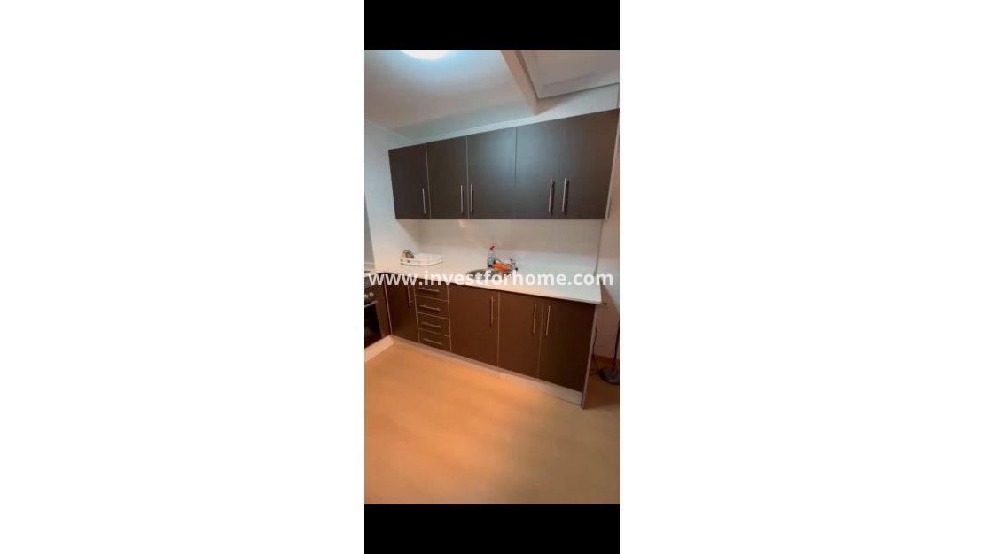 Verkoop - Appartement - Torrevieja - Nueva Torrevieja - Aguas Nuevas