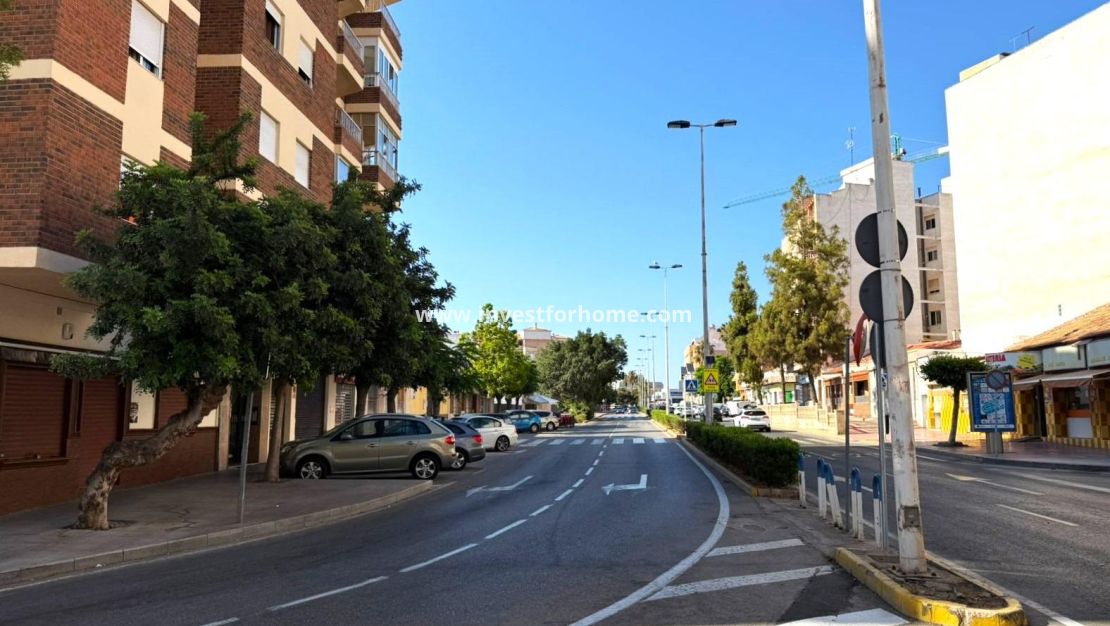 Verkoop - Appartement - Torrevieja - PARQUE DE LAS NACIONES