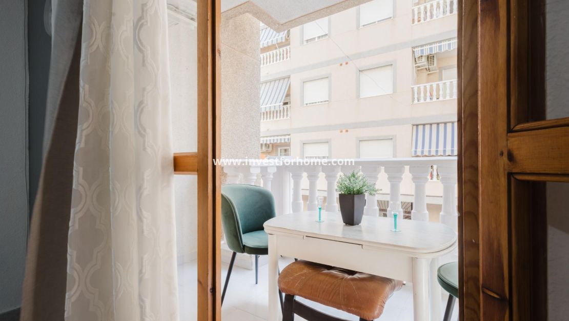 Verkoop - Appartement - Torrevieja - Playa de La Acequion