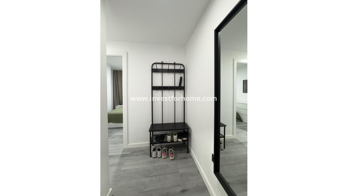 Verkoop - Appartement - Torrevieja - Playa de los Locos