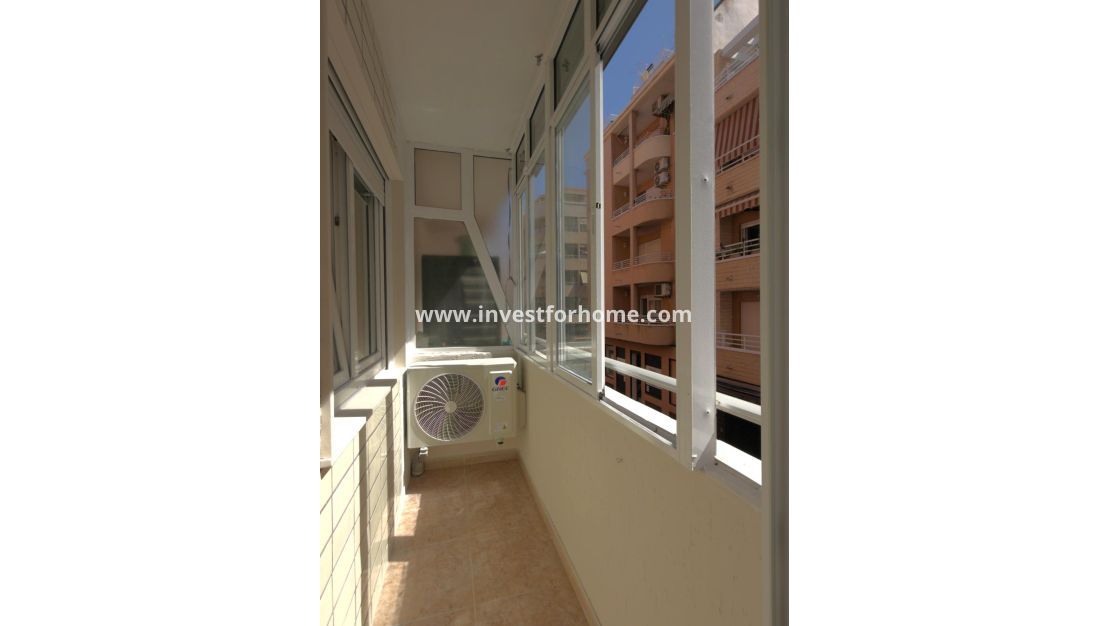 Verkoop - Appartement - Torrevieja - Playa de los Locos