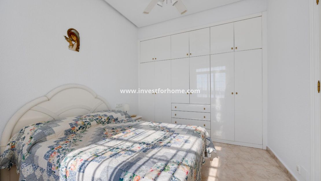 Verkoop - Appartement - Torrevieja - Playa del Acequión