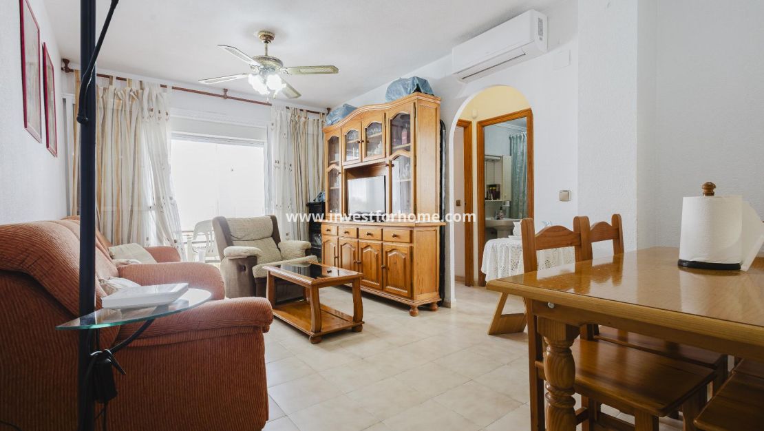 Verkoop - Appartement - Torrevieja - Playa del Acequión
