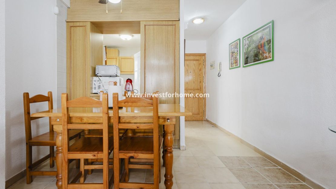 Verkoop - Appartement - Torrevieja - Playa del Acequión