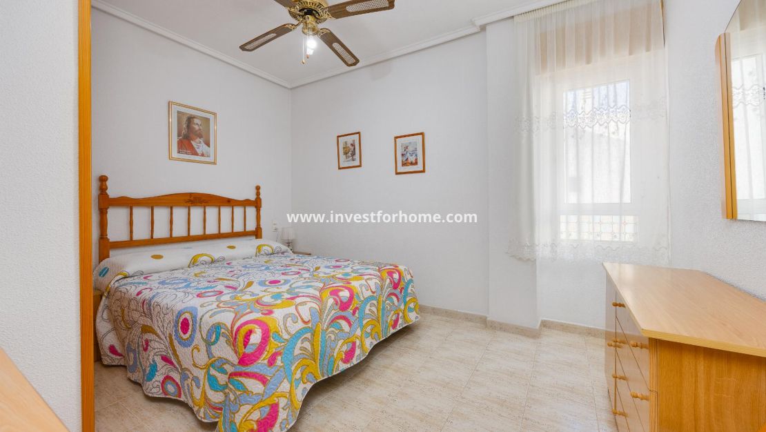 Verkoop - Appartement - Torrevieja - Playa del Acequión