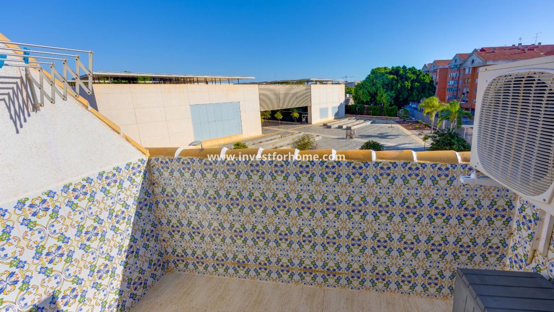 Verkoop - Appartement - Torrevieja - Playa del Acequión