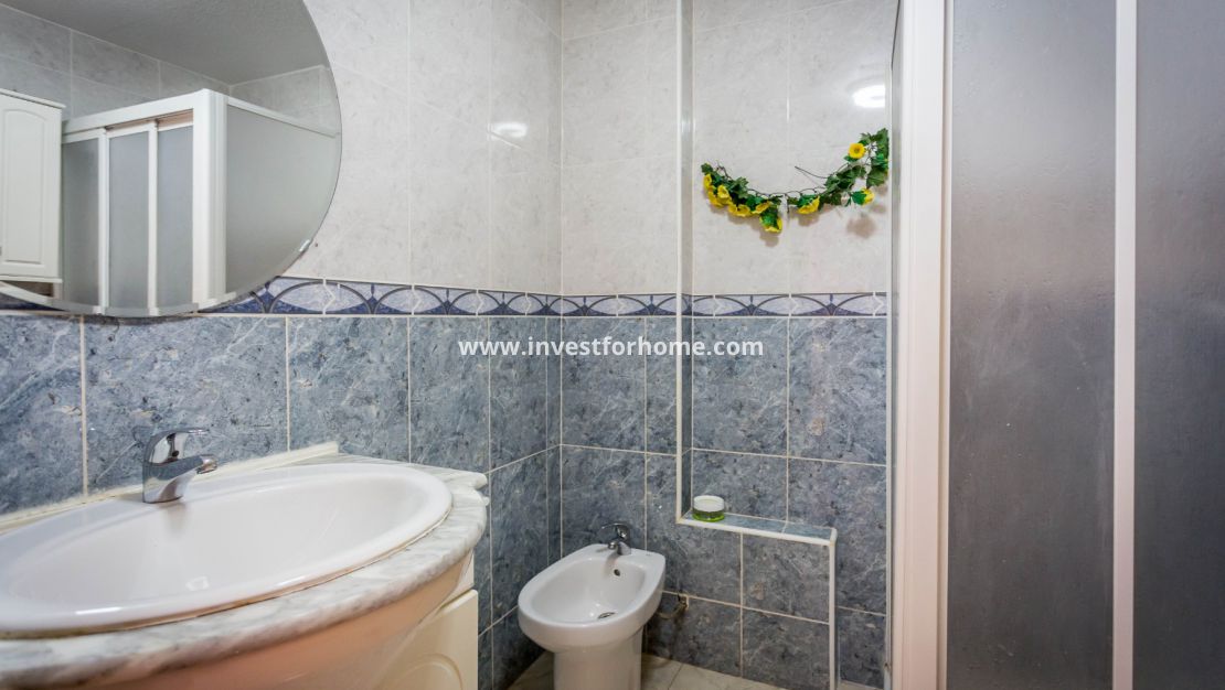 Verkoop - Appartement - Torrevieja - Playa del Cura