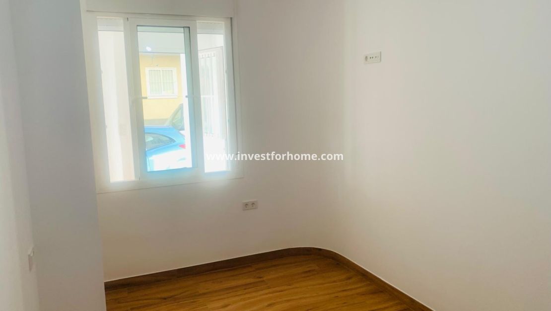 Verkoop - Appartement - Torrevieja - Playa del Cura