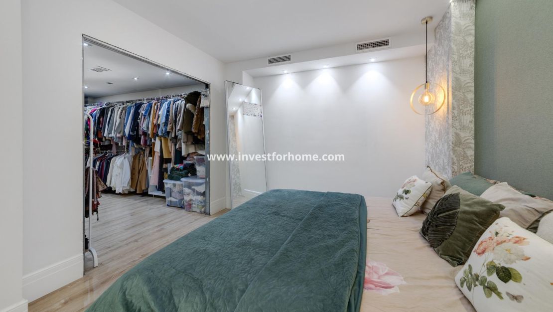 Verkoop - Appartement - Torrevieja - Playa del Cura