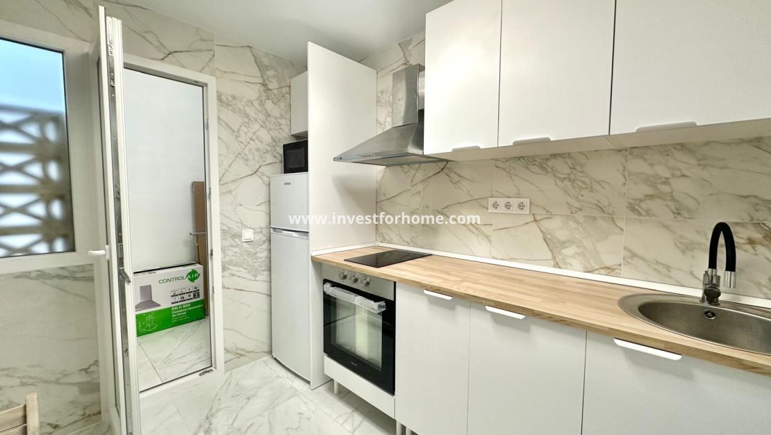 Verkoop - Appartement - Torrevieja - Playa del Cura