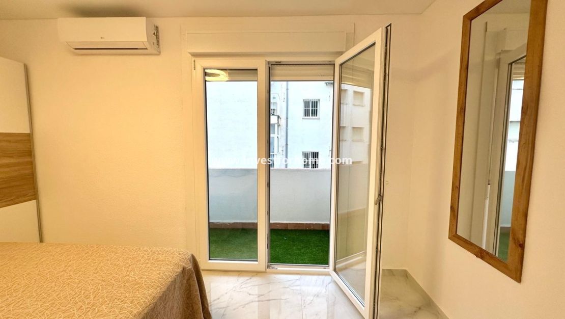 Verkoop - Appartement - Torrevieja - Playa del Cura
