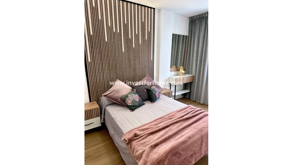 Verkoop - Appartement - Torrevieja - Playa del Cura