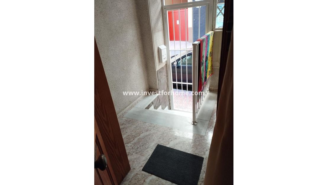 Verkoop - Appartement - Torrevieja - Playa del Cura