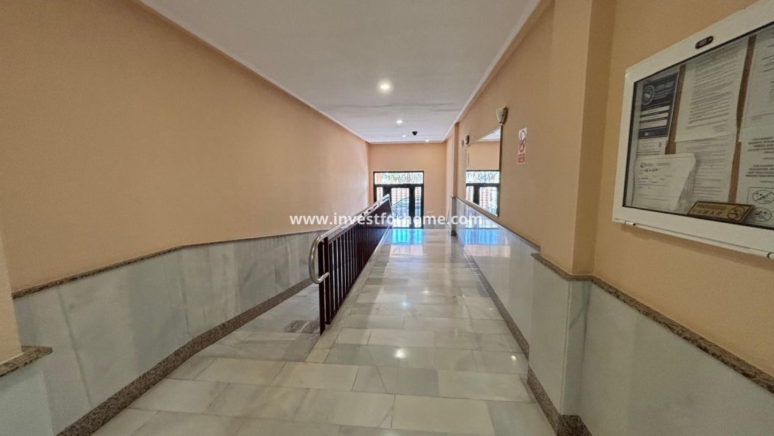 Verkoop - Appartement - Torrevieja - Playa del Cura