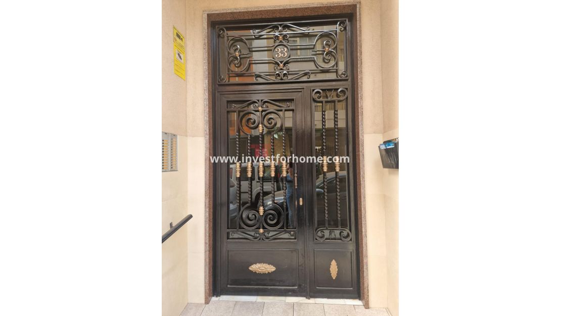 Verkoop - Appartement - Torrevieja - Playa del Cura