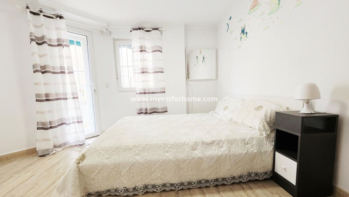 Verkoop - Appartement - Torrevieja - Playa del Cura