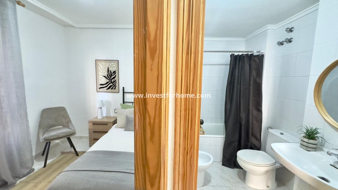 Verkoop - Appartement - Torrevieja - Playa del Cura