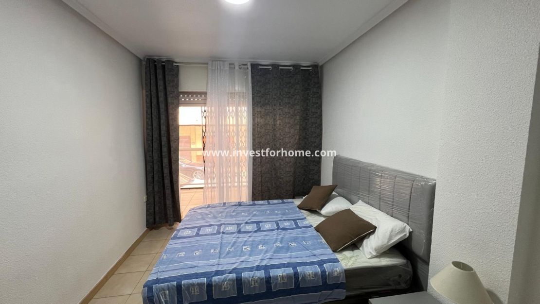 Verkoop - Appartement - Torrevieja - Playa del Cura