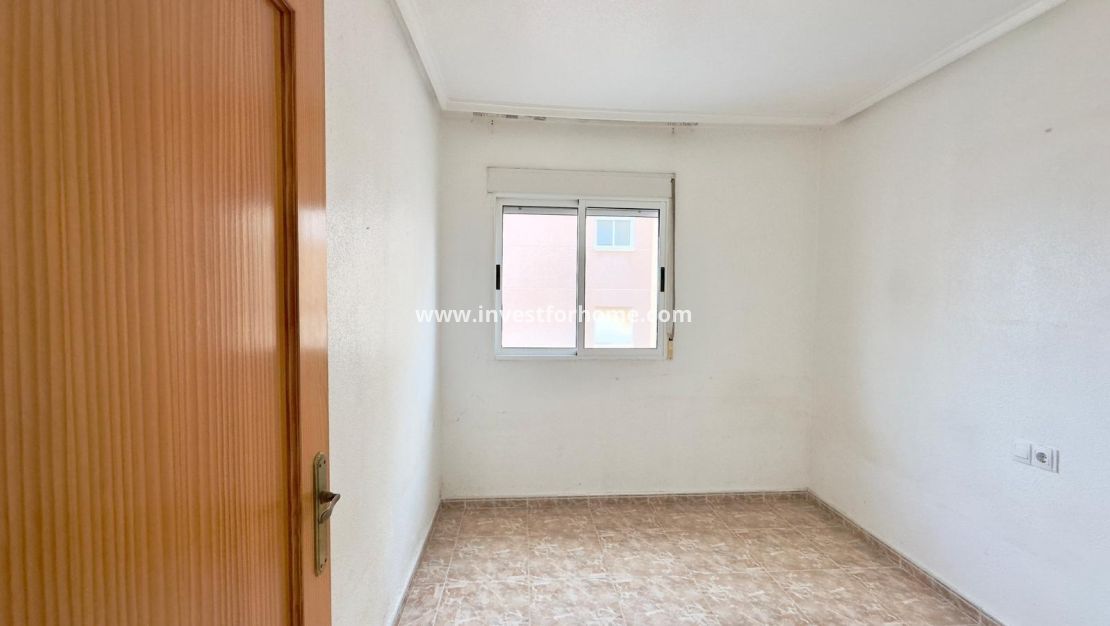 Verkoop - Appartement - Torrevieja - Playa del Cura