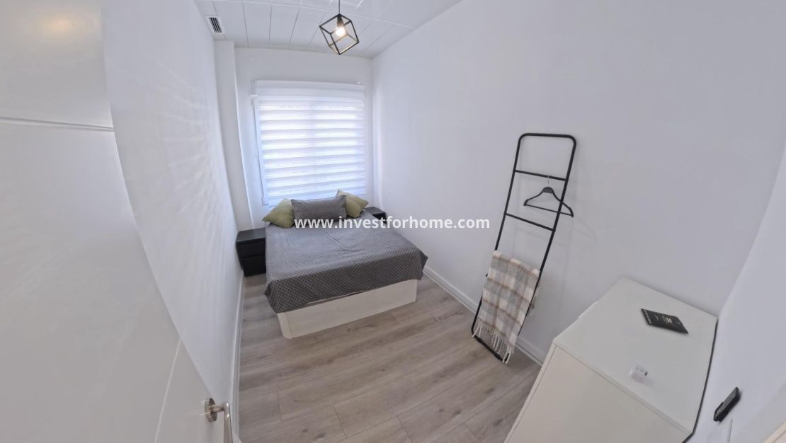 Verkoop - Appartement - Torrevieja - Playa del Cura