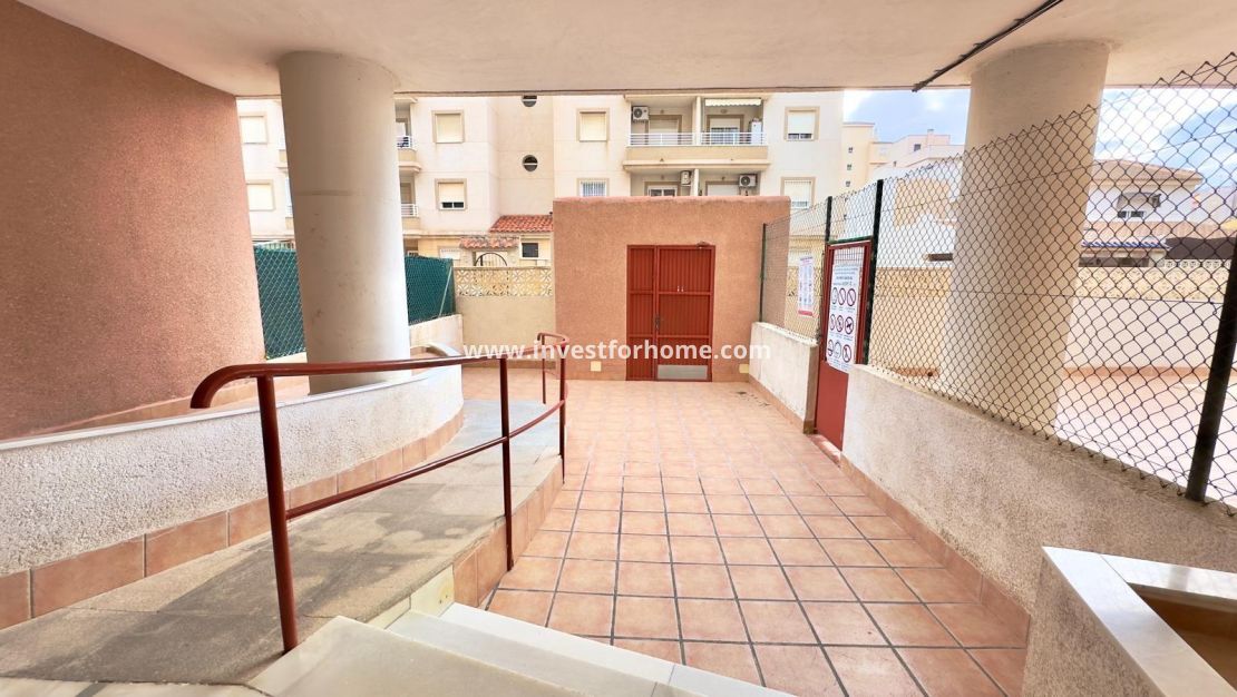 Verkoop - Appartement - Torrevieja - Playa del Cura