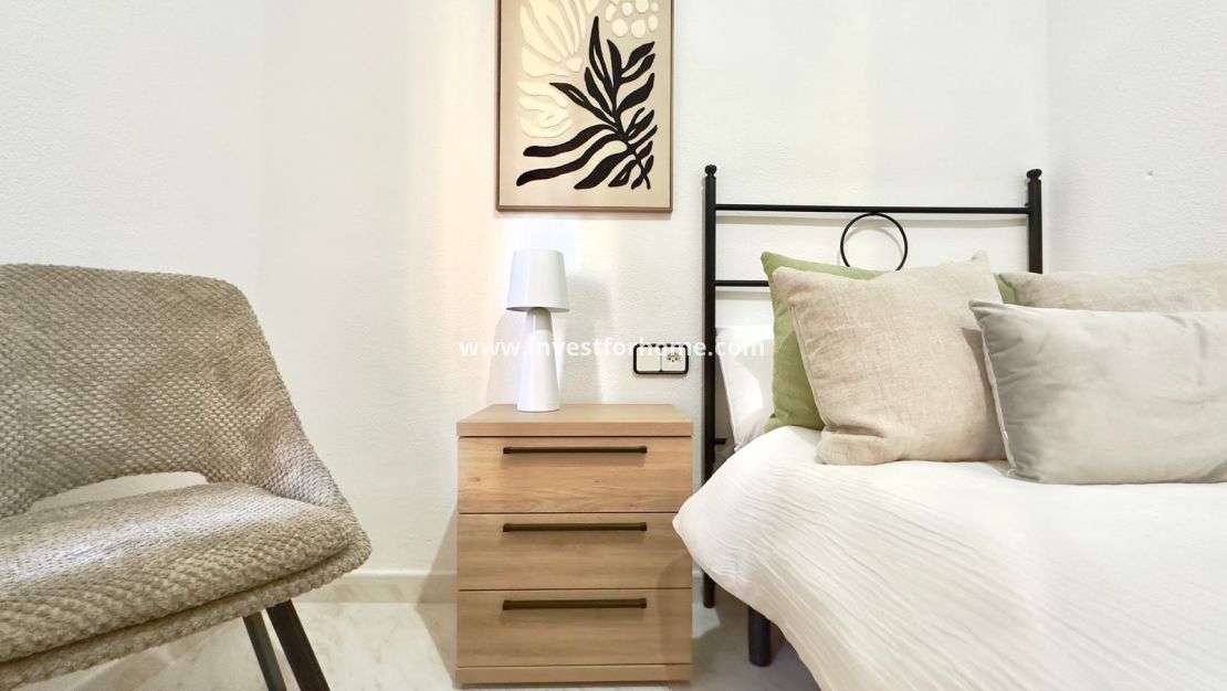 Verkoop - Appartement - Torrevieja - Playa del Cura