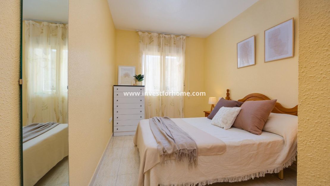 Verkoop - Appartement - Torrevieja - Playa del Cura