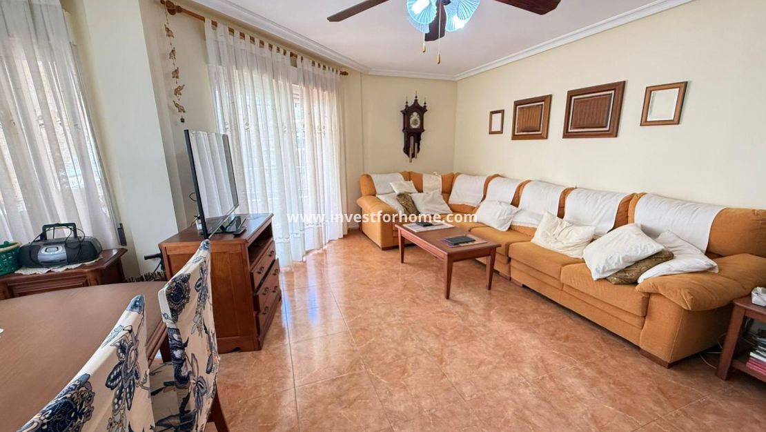 Verkoop - Appartement - Torrevieja - Playa del Cura