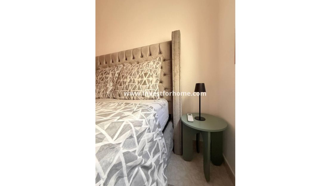 Verkoop - Appartement - Torrevieja - Playa del Cura