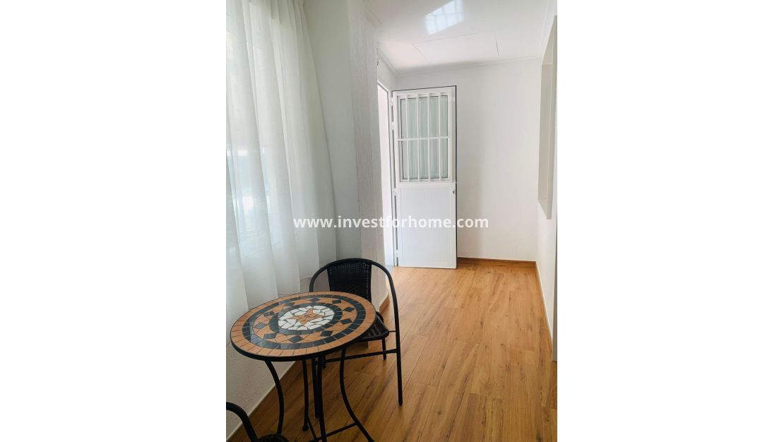 Verkoop - Appartement - Torrevieja - Playa del Cura