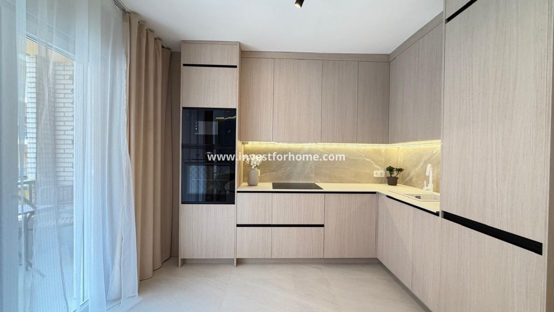 Verkoop - Appartement - Torrevieja - Playa del Cura