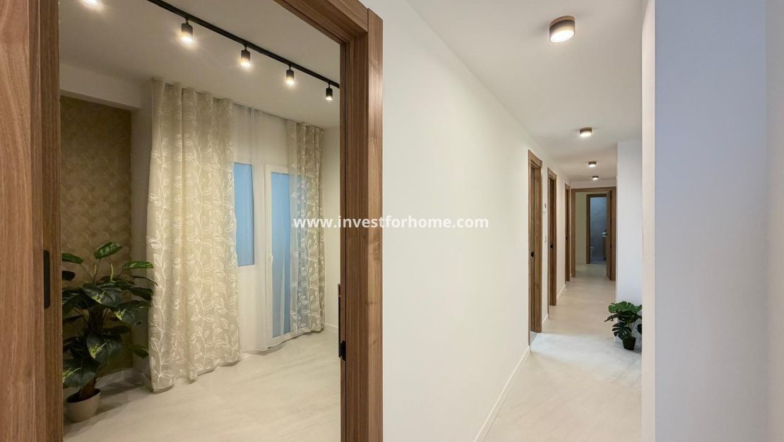 Verkoop - Appartement - Torrevieja - Playa del Cura