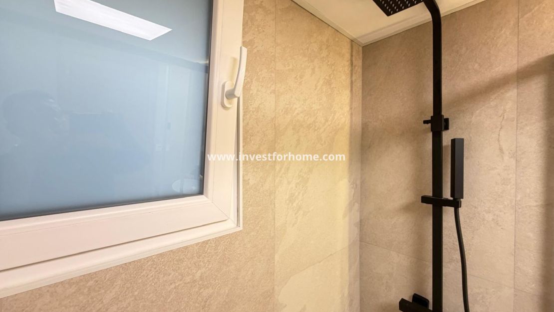 Verkoop - Appartement - Torrevieja - Playa del Cura