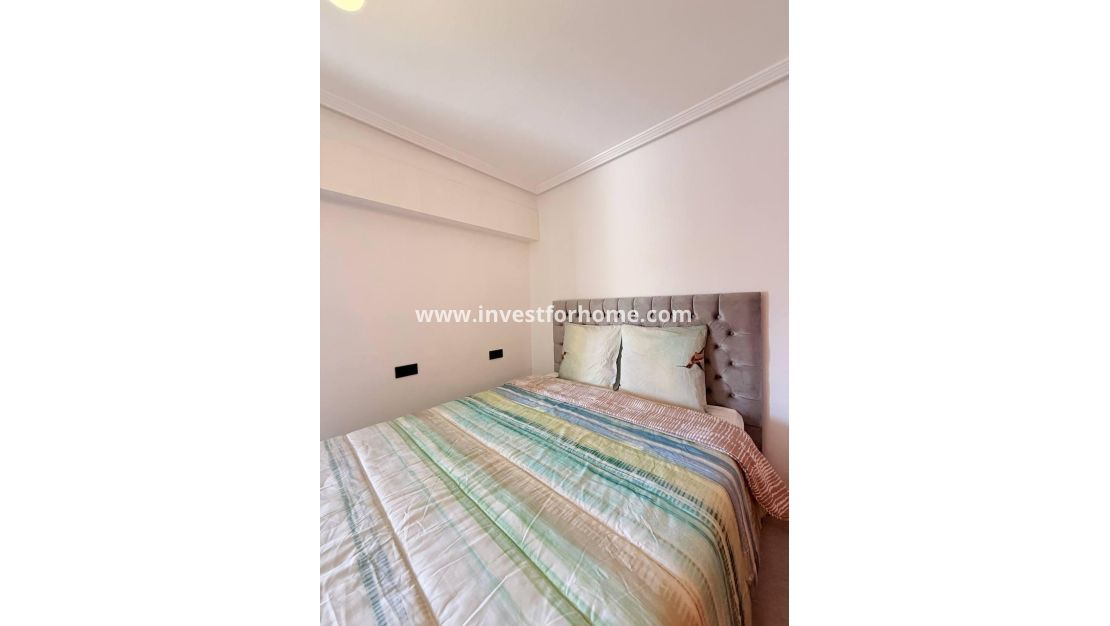 Verkoop - Appartement - Torrevieja - Playa del Cura