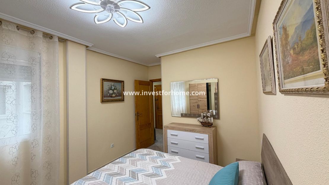 Verkoop - Appartement - Torrevieja - Playa del Cura