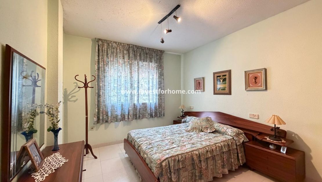 Verkoop - Appartement - Torrevieja - Playa del Cura