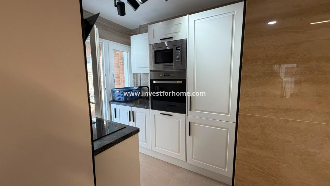 Verkoop - Appartement - Torrevieja - Playa del Cura