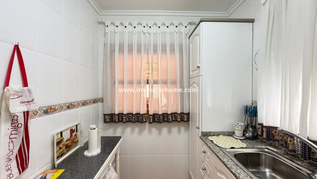 Verkoop - Appartement - Torrevieja - Playa del Cura
