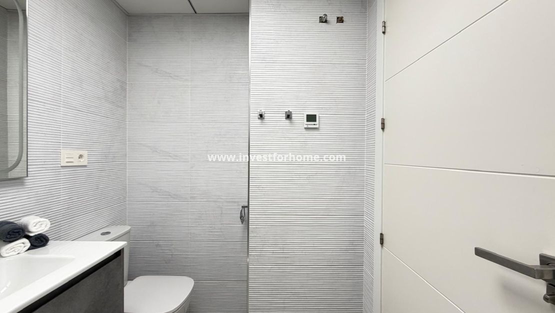 Verkoop - Appartement - Torrevieja - Playa del Cura