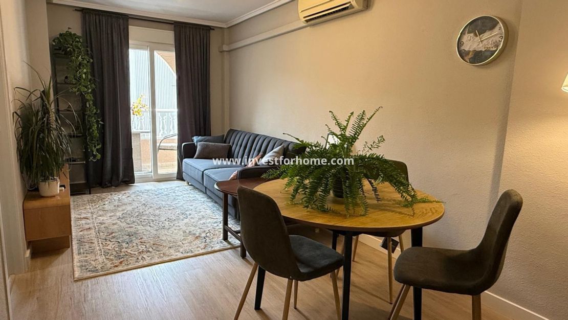 Verkoop - Appartement - Torrevieja - Playa del Cura