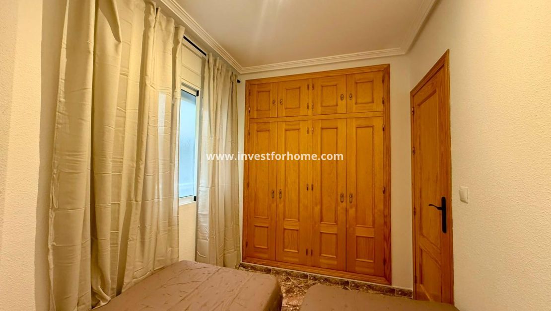 Verkoop - Appartement - Torrevieja - Playa del Cura